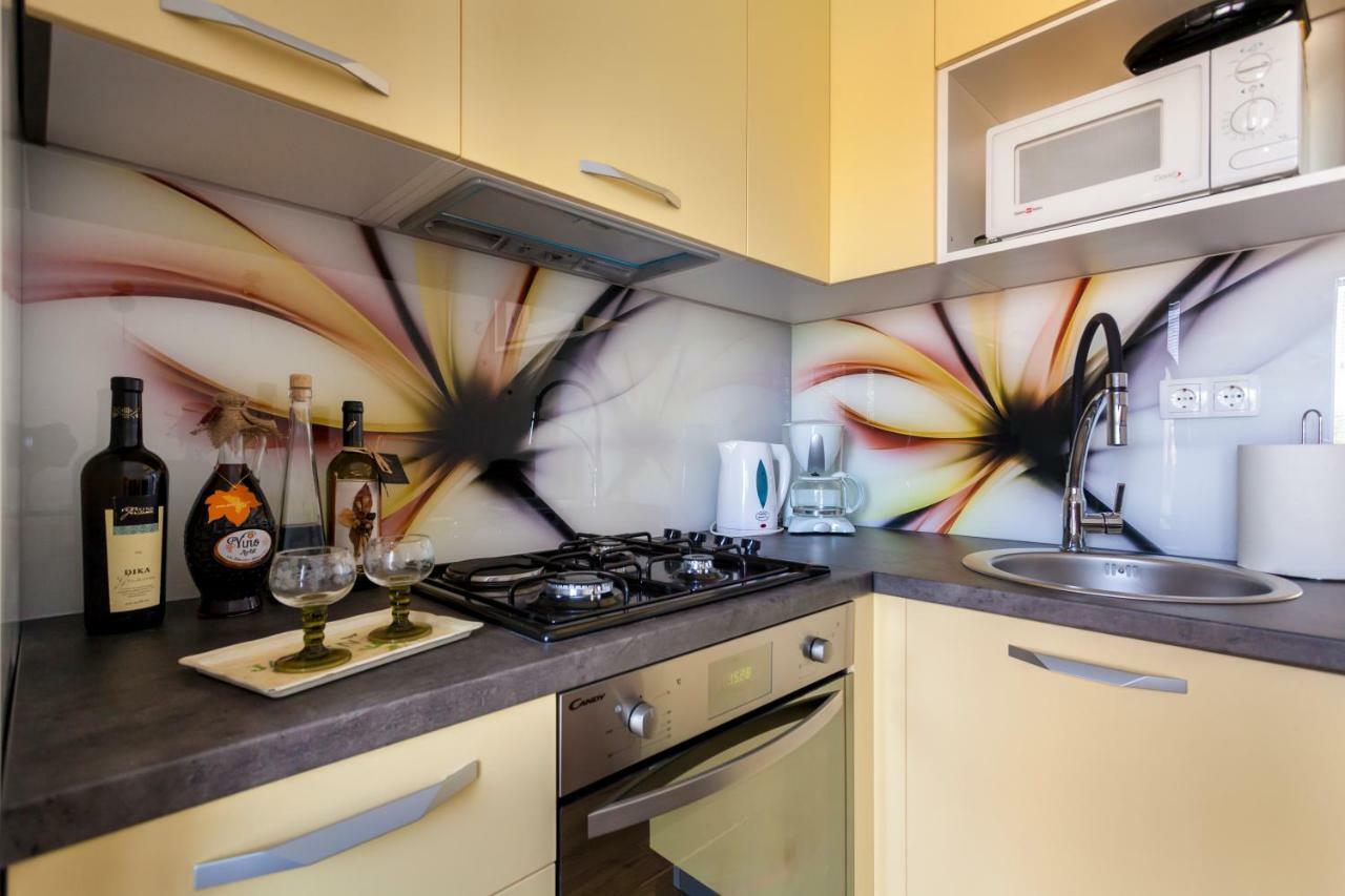 Apartment Hasanec By El-Pi Tours Njivice Εξωτερικό φωτογραφία